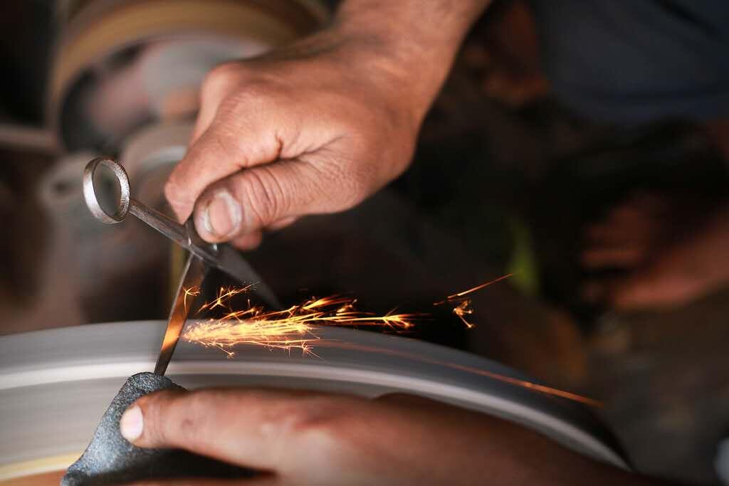 Scissor Sharpening Services at Heartfelt Quilting Winter Haven Florida